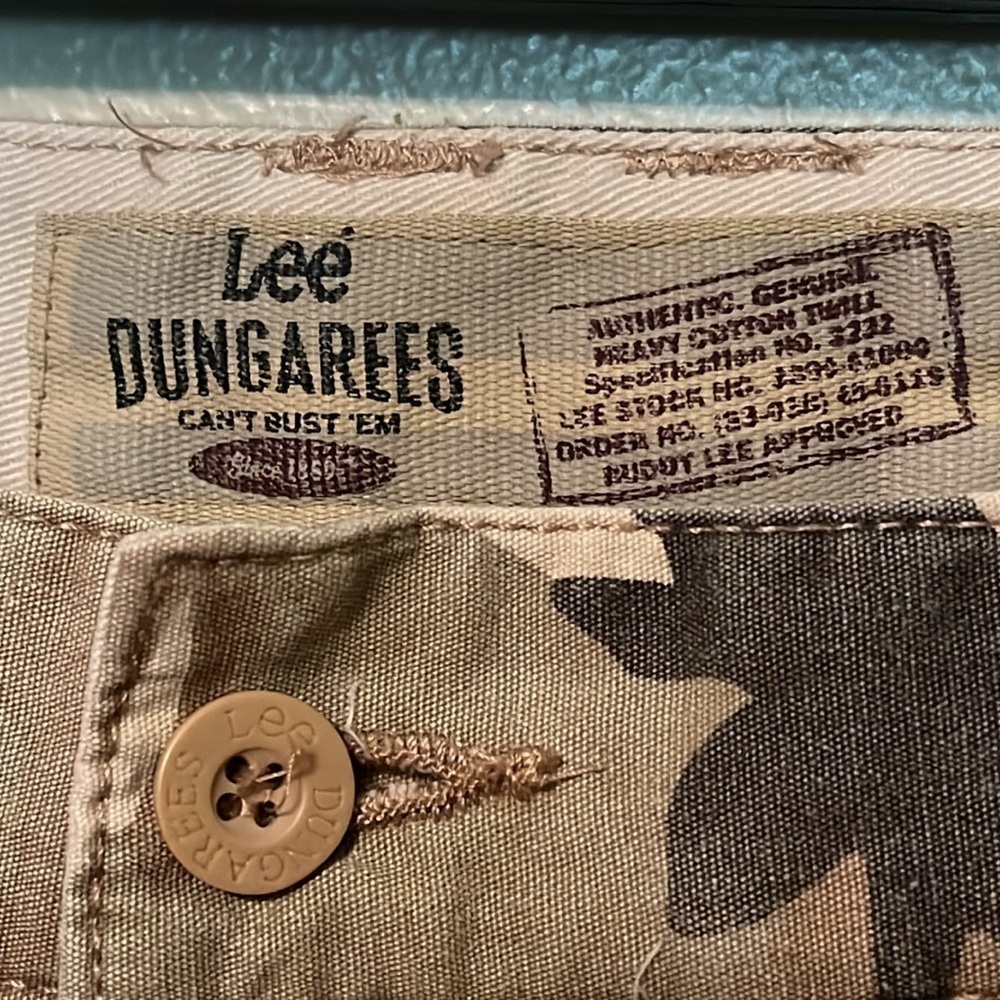 Lee Dungarees Camo Cargo Shorts Men’s Waist Size 36 - Picture 4 of 7